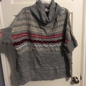 Romeo & Juliet Couture oversized sweater